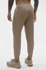 alo pant beige